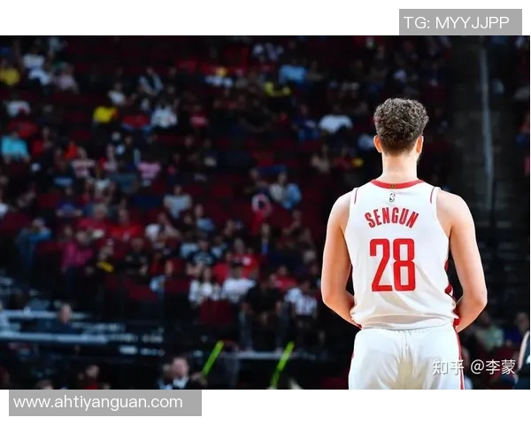 鹈鹕与火箭激战12月12日精彩视频直播全程回顾与分析 鹈鹕与火箭激战12月12日精彩视频直播全程回顾与分析