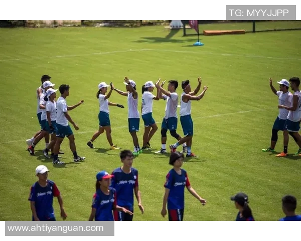 飞盘运动的魅力与挑战:深入了解西安飞盘队的灵活性与团队精神 飞盘运动的魅力与挑战:深入了解西安飞盘队的灵活性与团队精神